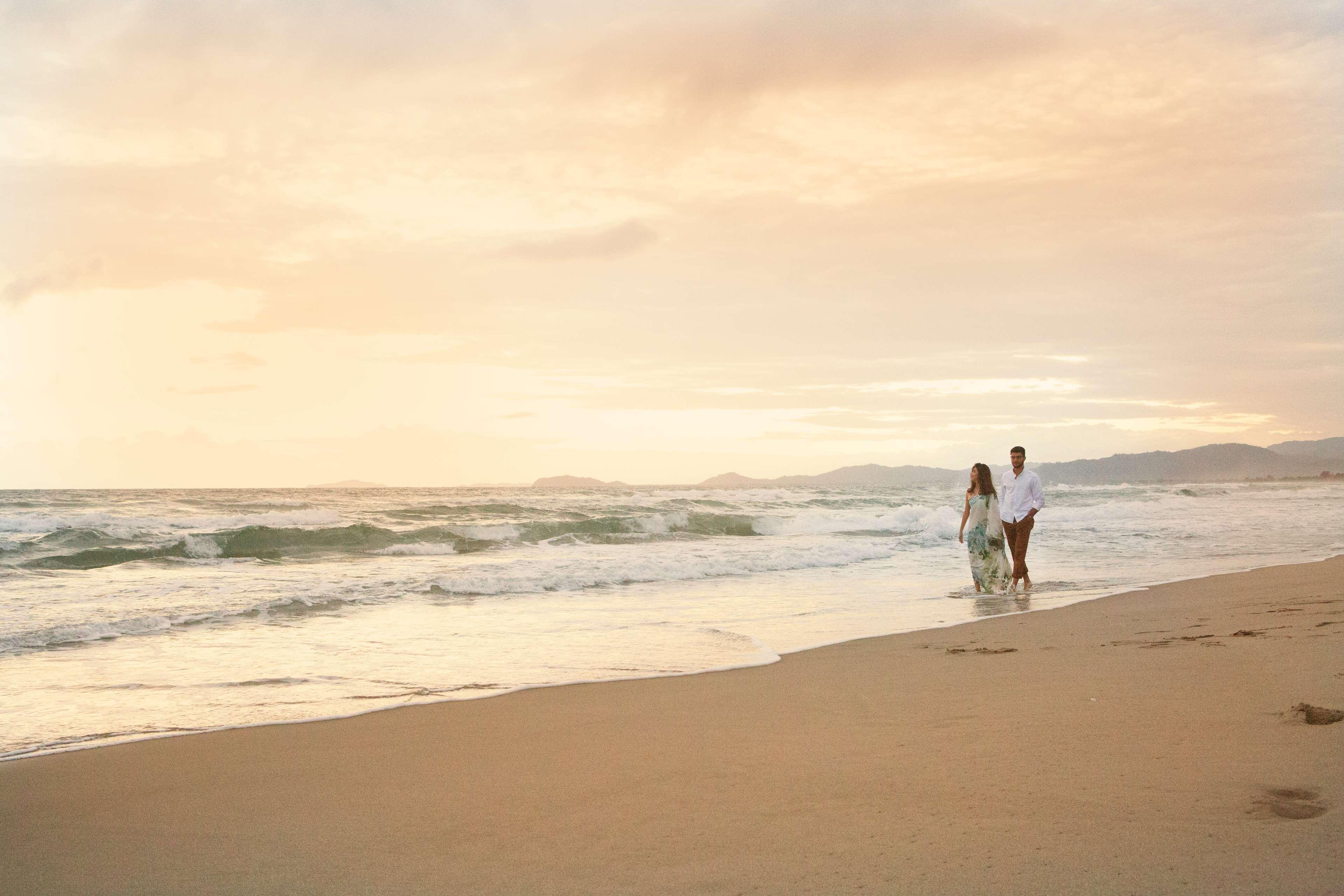 Indura Beach & Golf Resort Curio Collection By Hilton Tela Bagian luar foto